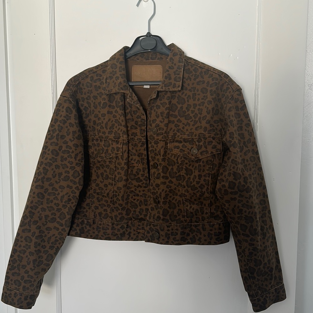 American Eagle leopard print denim jacket